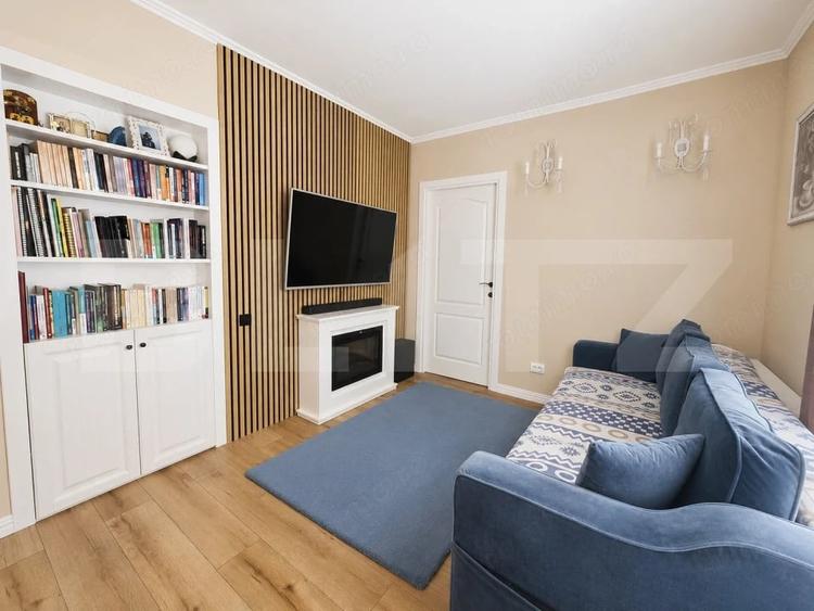 Apartament cu 3 camere decomandat în Central