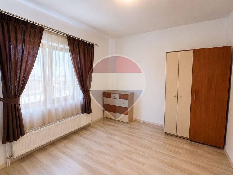 Vilă de vanzare | Teren mare 749 mp | Locuinta & Afacere Dragomiresti - 7