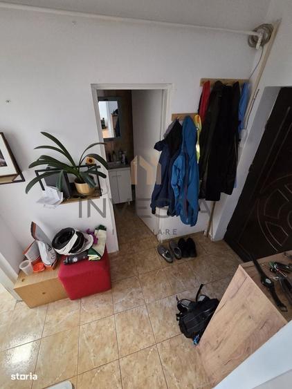 Garsonieră decomandată în Între Lacuri