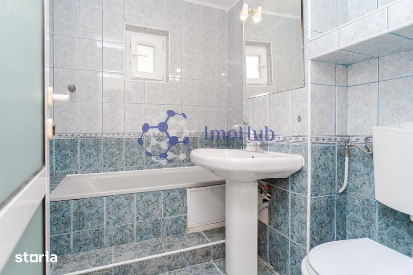 Apartament cu 3 camere decomandat în Păcurari