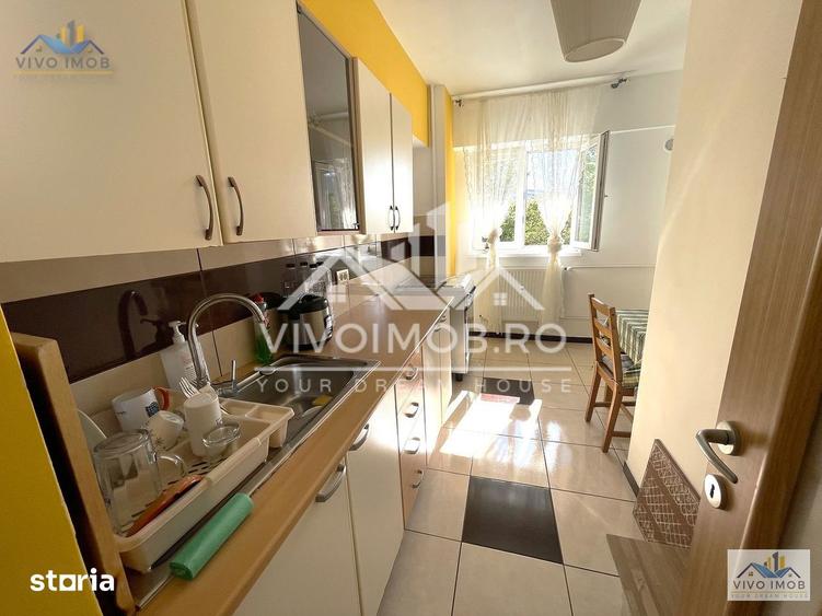 Apartament cu 3 camere, mobilat în Moșilor
