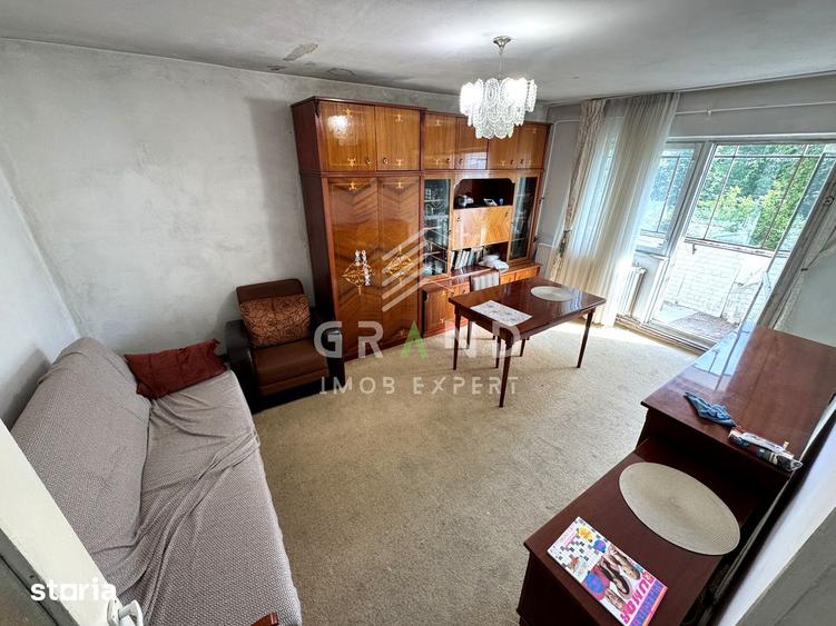 Apartament cu 3 camere decomandat, mobilat în Zorilor