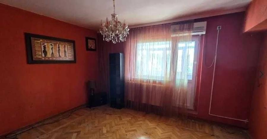 Apartament ultracentral 3 camere Finante - Permise - 2