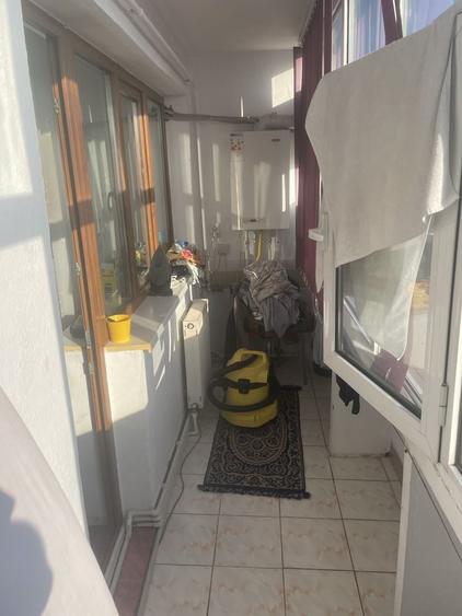 Apartament cu 2 camere decomandat în Exterior Vest