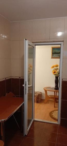 Apartament cu 2 camere decomandat în Micro 13