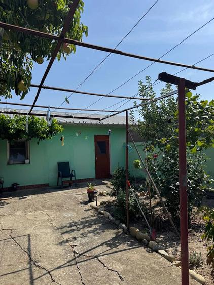Casă cu 3 camere cu Teren 482 Mp în Voiteg