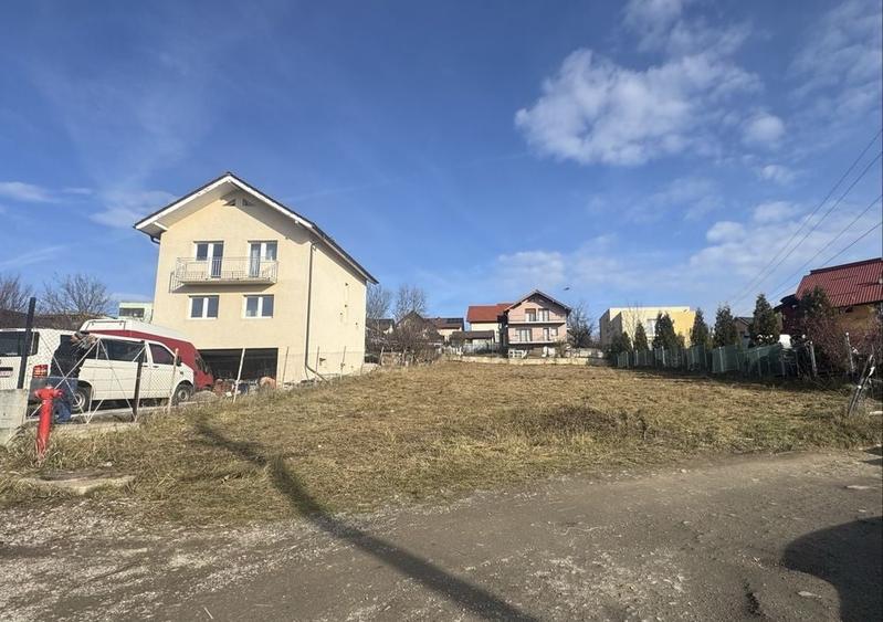 Teren Construcții intravilan de 800 mp, în Dâmbul Rotund