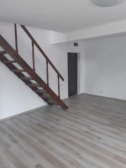 3 camere tip duplex - 2 bai - 87mp - Centrala proprie - 9