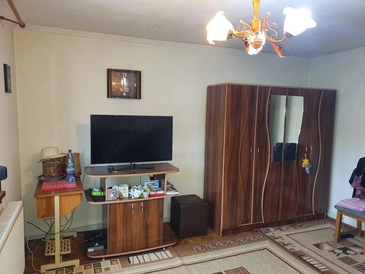 Casă cu Teren 520 Mp în Vlădești