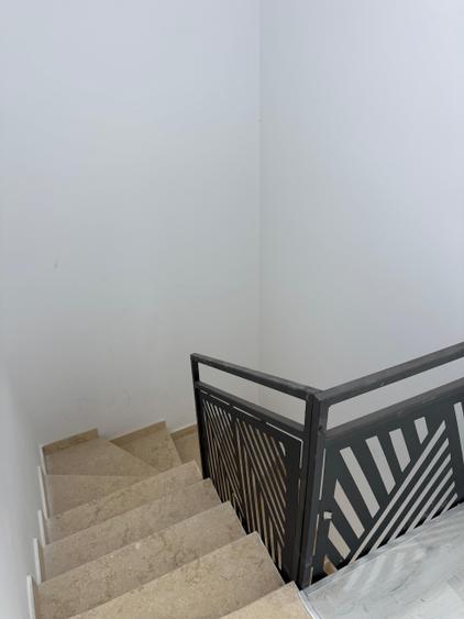 Duplex cu 4 camere cu Canalizare în Vișani