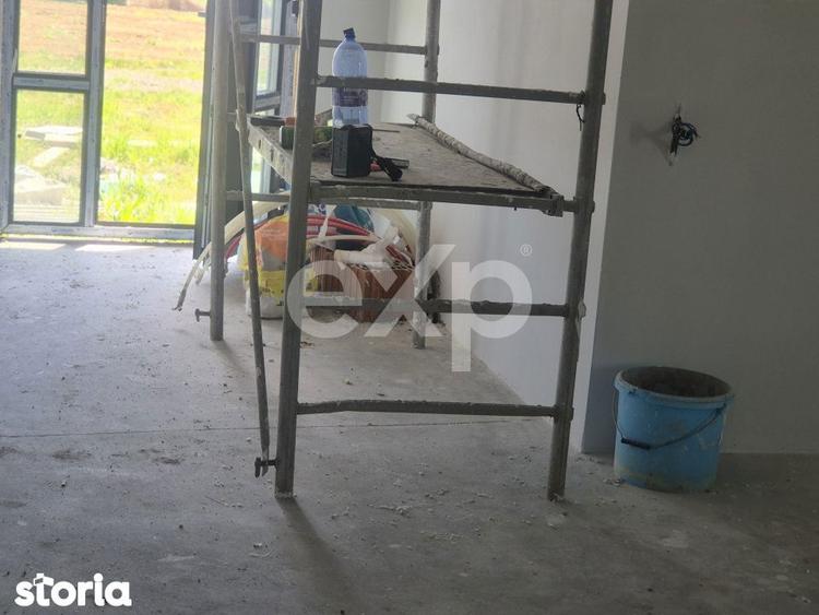 Casă cu 3 camere cu Canalizare în Albota