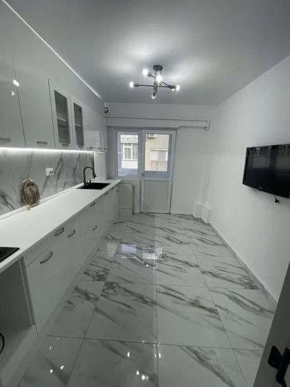 Apartament cu 2 camere decomandat, mobilat în Plantelor