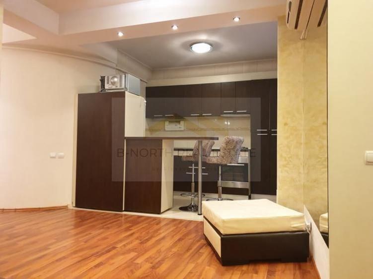 Apartament cu 3 camere decomandat în 13 Septembrie