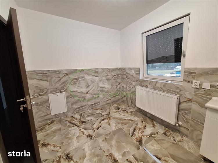 Casă cu 4 camere cu Teren 520 Mp în Mărgineni