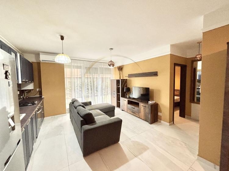 Apartament cu 2 camere semidecomandat, mobilat în Buziașului