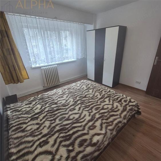 Apartament cu 2 camere decomandat în Sud