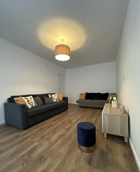 Apartament cu 3 camere decomandat, mobilat în Basarabia