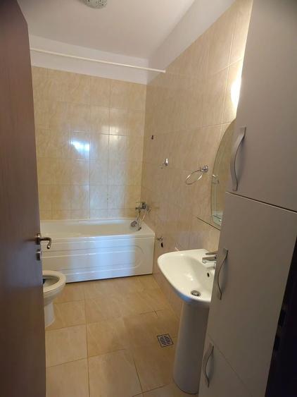 Inchiriez apartament 3 camere Str. Valea Oltului - 5