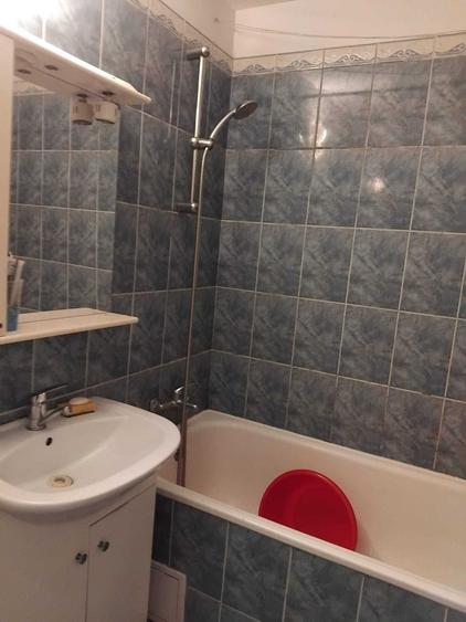 Apartament cu 2 camere decomandat în Drumul Taberei