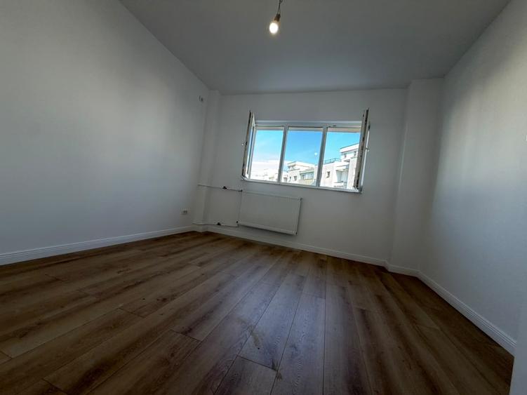 Apartament cu 2 camere decomandat în Basarabia