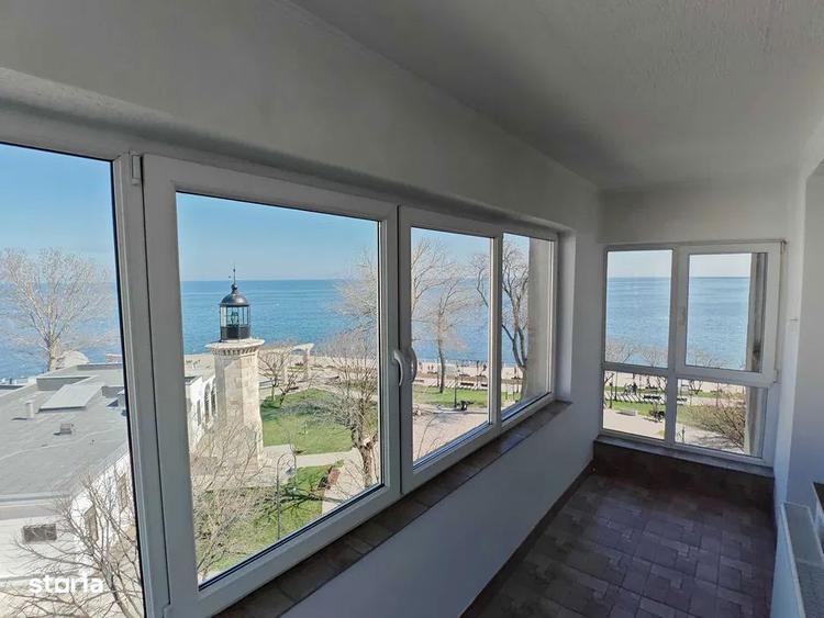 Apartament cu 4 camere decomandat în Central