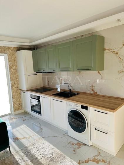 Apartament cu 3 camere semidecomandat, mobilat în Vest