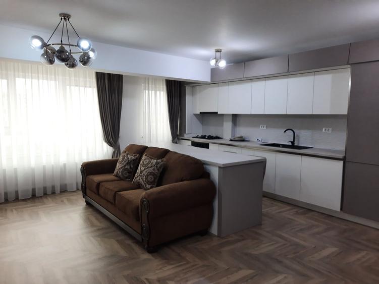 Apartament cu 3 camere în Ștefan cel Mare