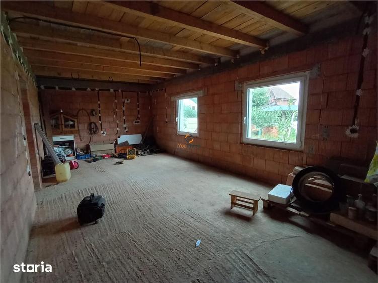 Casă cu 3 camere cu Teren 572 Mp în Gepiu