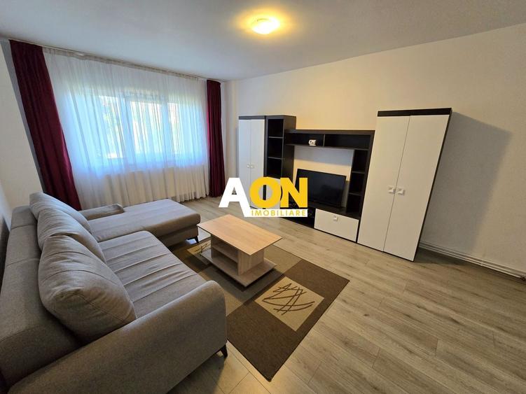 Apartament cu 4 camere decomandat, mobilat în Cetate