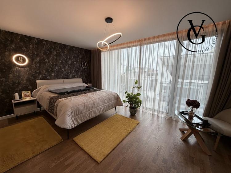 Casă individuală cu 5 camere cu Piscina în Voluntari