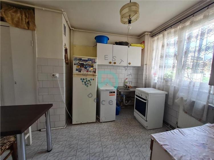 Apartament cu 3 camere circular în Astra