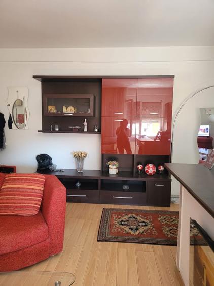 Vand apartament cu 2 camere - 1