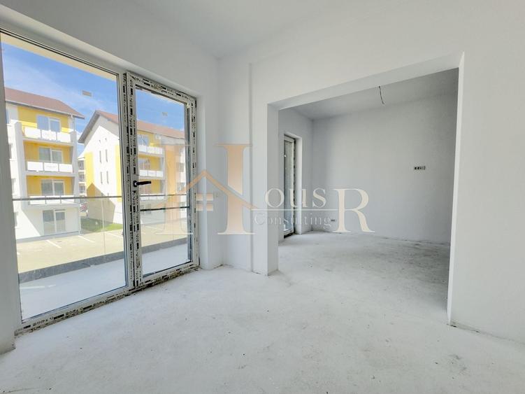 Apartament cu 3 camere decomandat în Giroc