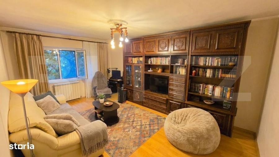 Apartament cu 2 camere decomandat în Complex Studențesc
