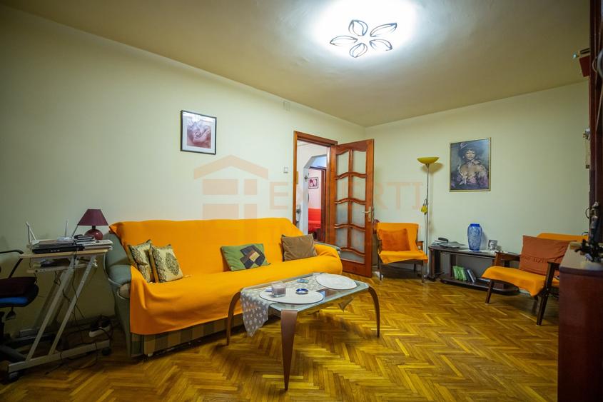 Apartament cu 3 camere decomandat, mobilat în Tomis Nord