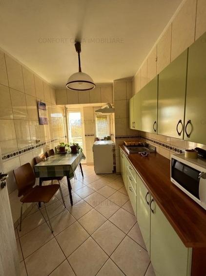 Apartament cu 3 camere decomandat în Unirii