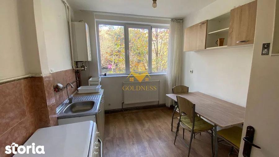 Apartament cu 2 camere, mobilat în Gruia