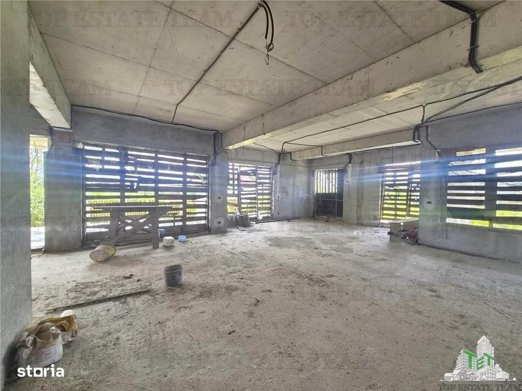 Casă cu 4 camere cu Teren 1372 Mp în Ghermănești