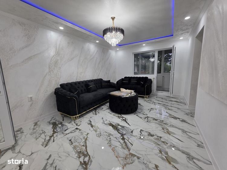 Apartament cu 3 camere semidecomandat în Obor