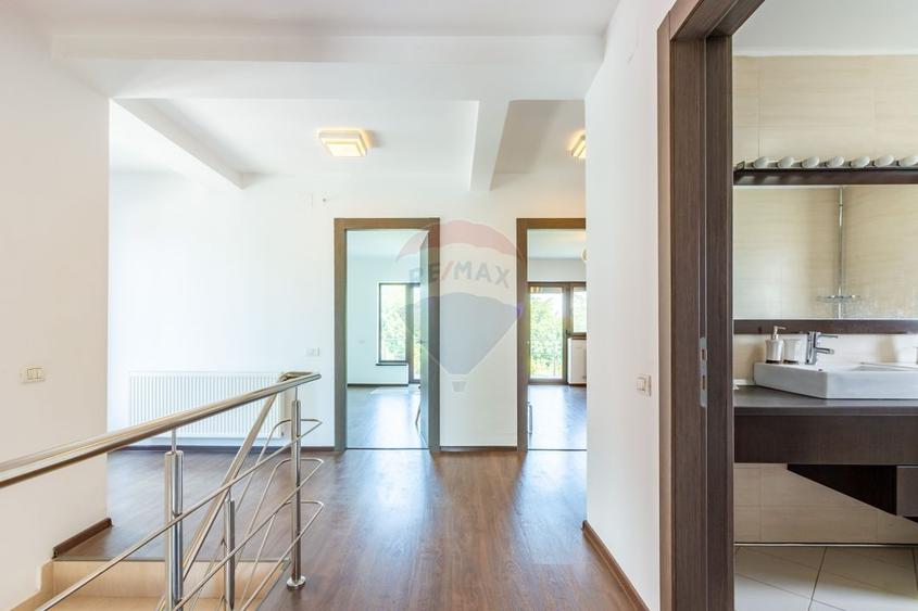 Casă / Vilă cu 5 camere de vânzare Alexandriei/Ion Conea - 37