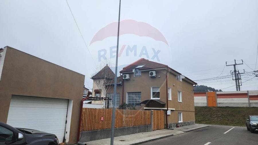 Casa / Vila cu 4 camere de vanzare in zona Central - 9