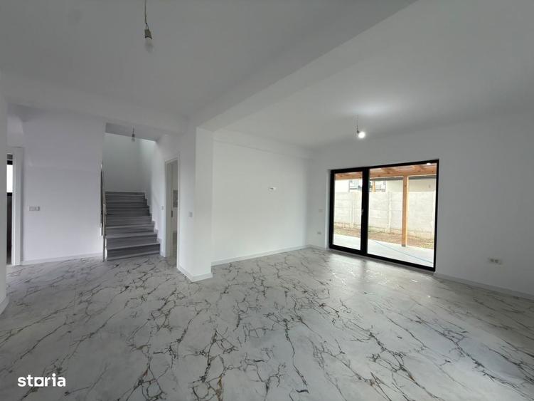 Vila individuala | P+1E+Pod | 5 camere - 5