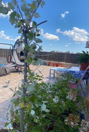 Apartament cu 2 camere semidecomandat în Industriilor