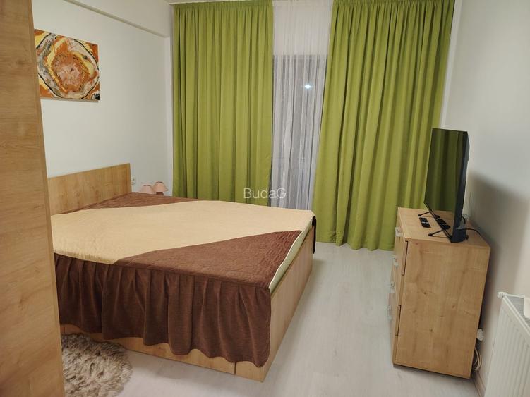 Inchiriez studio mare si modern