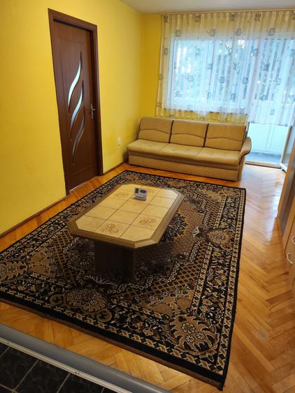 Apartament cu 2 camere decomandat în Semicentral