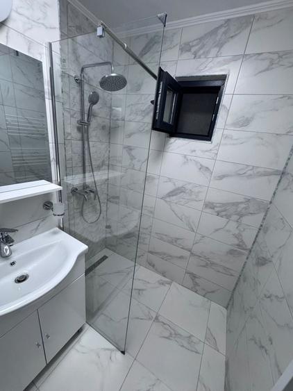 Apartament cu 2 camere semidecomandat în Poarta 6