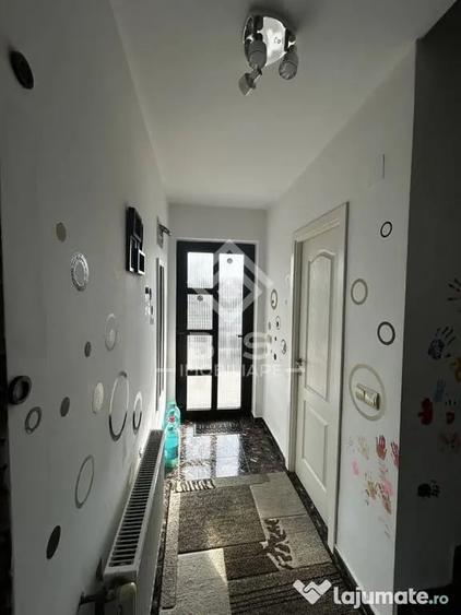 Casă cu 4 camere cu Teren 470 Mp în Central