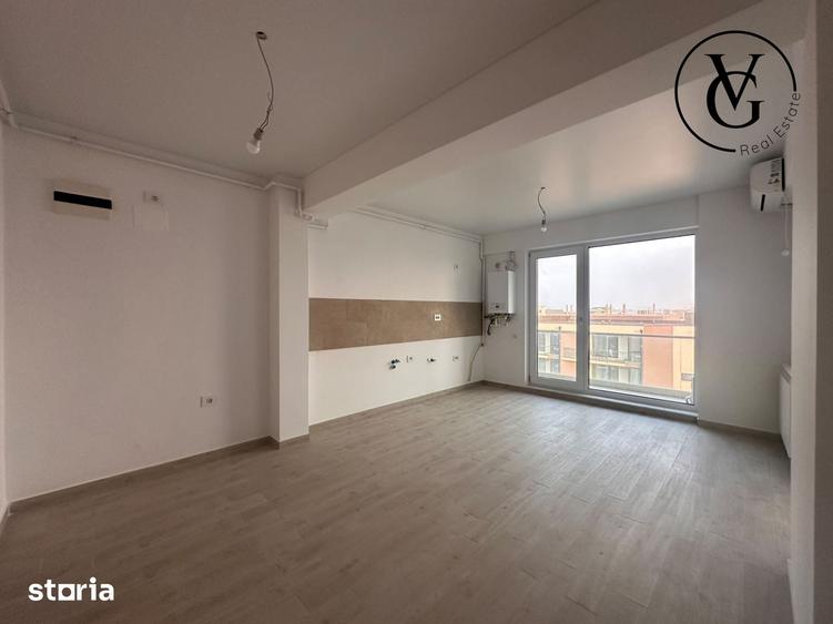 Apartament cu 3 camere semidecomandat în Nord