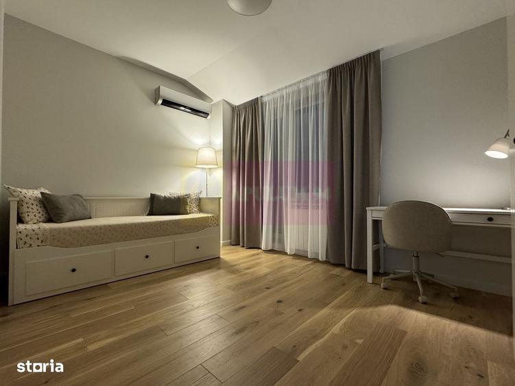 Apartament cu 3 camere semidecomandat, mobilat în Vitan