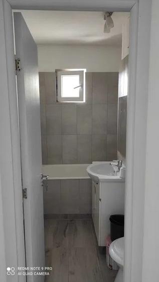 Apartament cu 2 camere semidecomandat în Titan